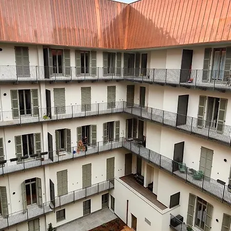Hostdomus - Lagrange Luxury Apartment *