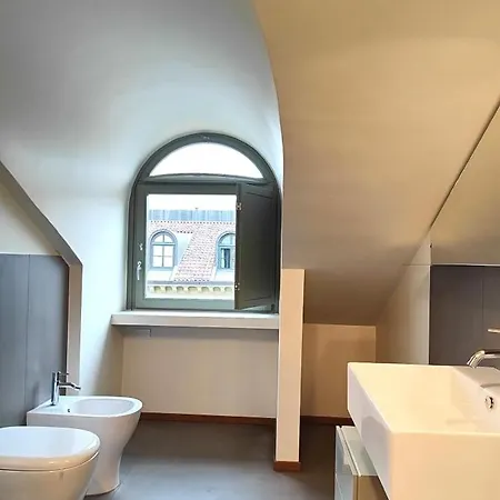 Hostdomus - Lagrange Luxury Apartment *