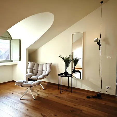 Hostdomus - Lagrange Luxury *