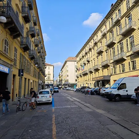 Hostdomus - Lagrange Luxury Appartement *