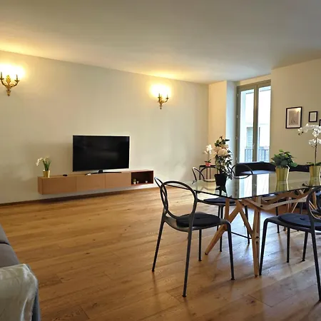 Hostdomus - Lagrange Luxury