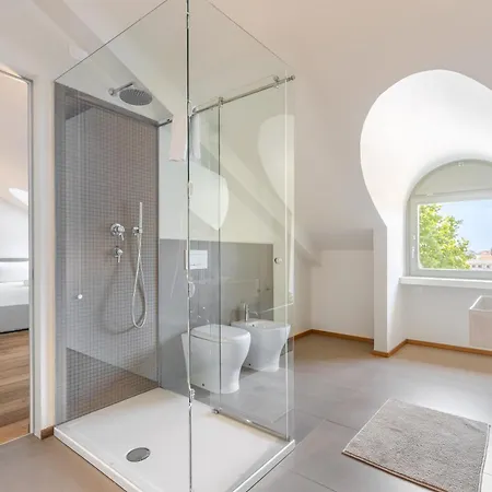 Apartamento Hostdomus - Lagrange Luxury