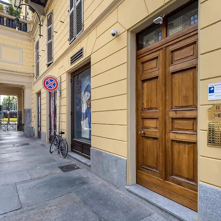 Apartment Hostdomus - Lagrange Luxury Turin