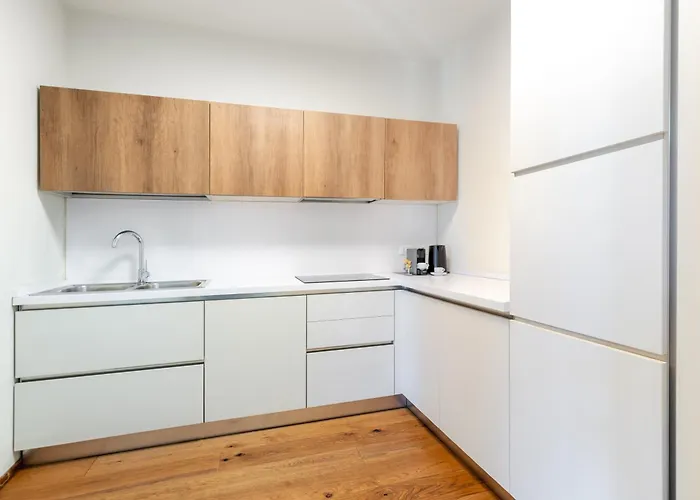 Hostdomus - Lagrange Luxury * Turijn