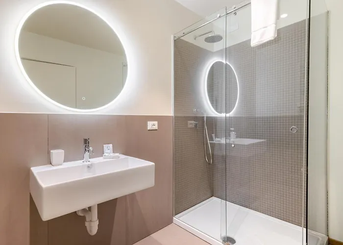 Appartement Hostdomus - Lagrange Luxury *