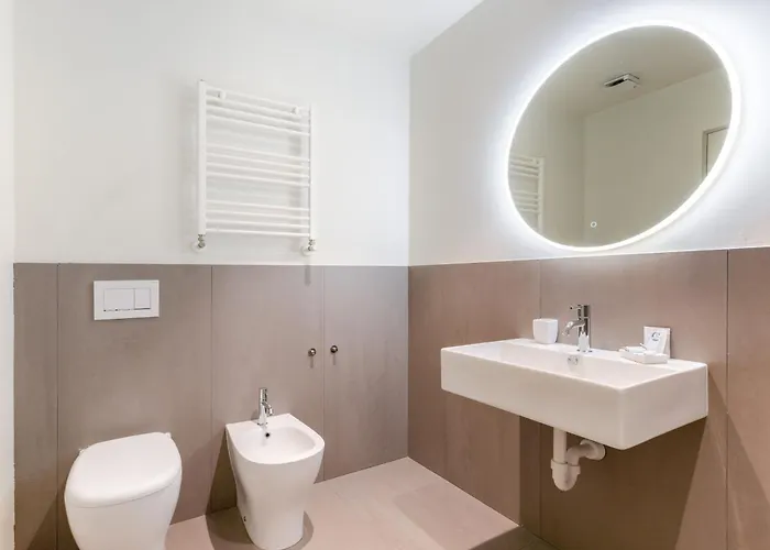 Hostdomus - Lagrange Luxury Appartement