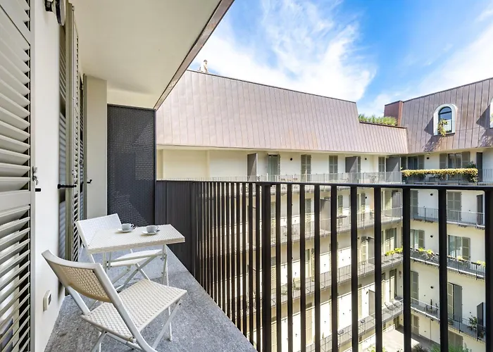 Hostdomus - Lagrange Luxury Apartment Turin