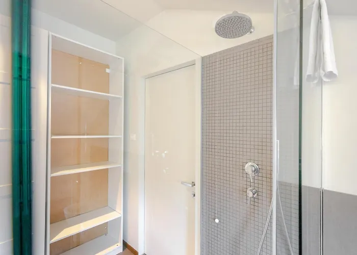 Hostdomus - Lagrange Luxury *