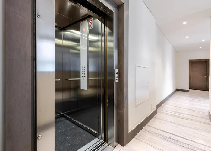 Hostdomus - Lagrange Luxury * Turijn