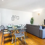 Apartamento Hostdomus - Lagrange Luxury Turim