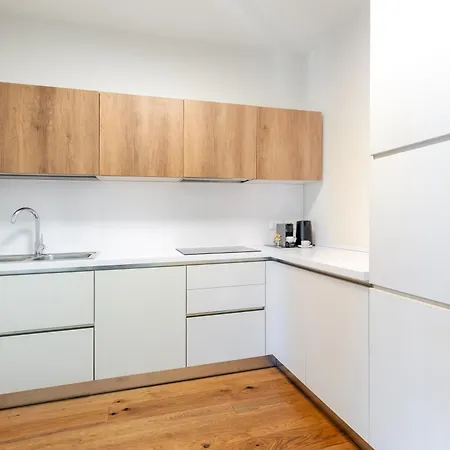 Hostdomus - Lagrange Luxury * Turim