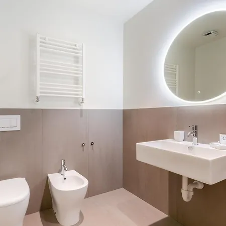 Hostdomus - Lagrange Luxury Apartamento