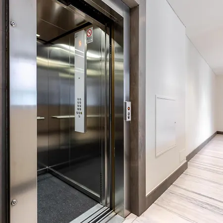 Hostdomus - Lagrange Luxury * Turim