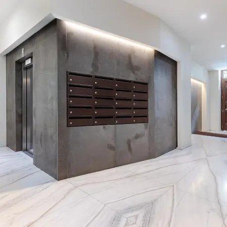 Hostdomus - Lagrange Luxury تورينو